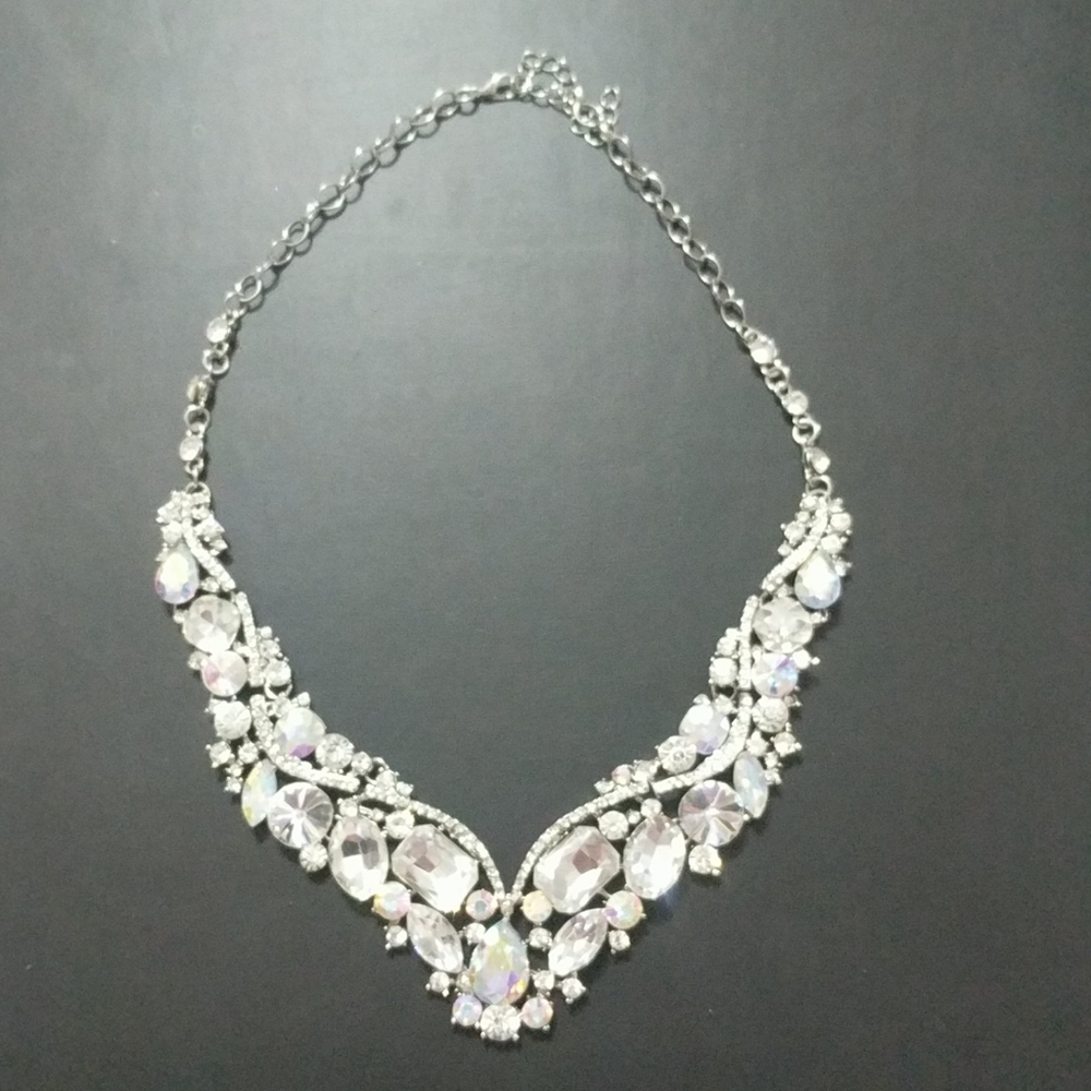 Clear Rhinestone and Silver Tone Necklace